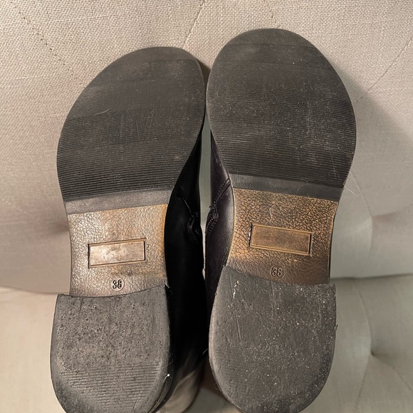 Leather Boots - Picture 6 of 6